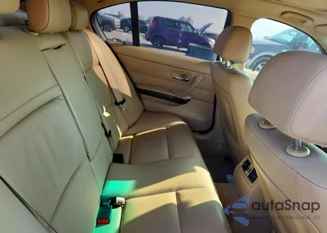 2011 BMW 335 I z USA, uszkodzony, nr VIN WBAPM5G50BNM68783